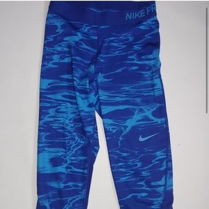 Nike Dri- Fit Pro Capri leggings